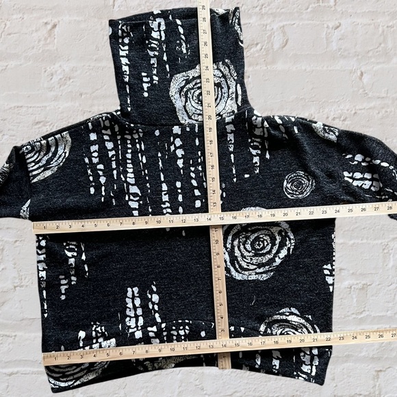 Black and White Rose Scatter Pattern Cowl Sweater by Clara Sunwoo - Picture 7 of 10